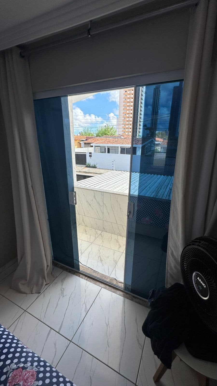 Casa ampla com 4 quartos no Bairro dos Estados - Terreno: 12x25